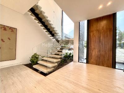 Casa de 4 alcobas en venta en Rionegro, Rionegro, 1023 m² · foto 3 de 20