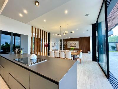 Casa de 4 alcobas en venta en Rionegro, Rionegro, 1023 m² · foto 6 de 20