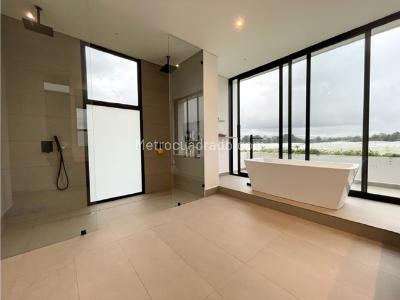 Casa de 4 alcobas en venta en Rionegro, Rionegro, 1023 m² · foto 10 de 20