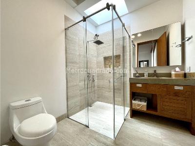 Casa de 4 alcobas en venta en Vereda Vilachuaga, Rionegro, 627 m² · foto 16 de 20