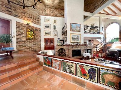 Casa de 3 alcobas en venta en Alto De Las Palmas, Medellín, 394 m² · foto 9 de 20