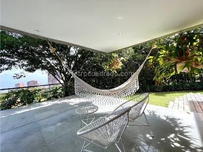 Casa de 2 alcobas en venta en El Poblado El Tesoro, Medellín, 558 m² · foto 13 de 20