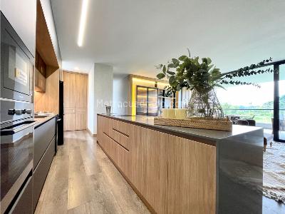 Apartamento de 2 alcobas en venta en Llanogrande, Rionegro, 193 m² · foto 3 de 18