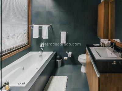 Casa de 5 alcobas en venta en Aeropuerto, Rionegro, 430 m² · foto 6 de 20
