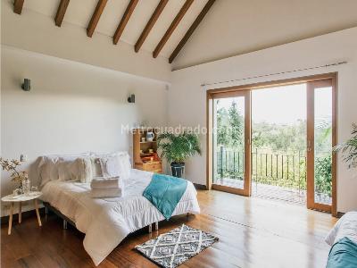 Casa de 5 alcobas en venta en Aeropuerto, Rionegro, 430 m² · foto 8 de 20