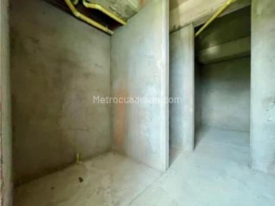 Apartamento de 3 alcobas en venta en El Poblado Las Lomas, Medellín, 303 m² · foto 12 de 20