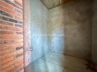 Apartamento de 3 alcobas en venta en El Poblado Las Lomas, Medellín, 303 m² · foto 14 de 20