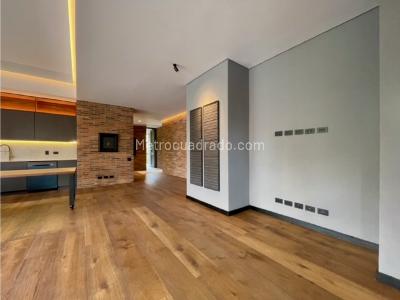 Apartamento de 3 alcobas en venta en El Poblado Las Lomas, Medellín, 303 m² · foto 17 de 20