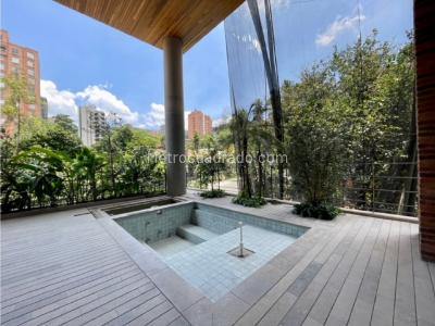 Apartamento de 3 alcobas en venta en El Poblado Las Lomas, Medellín, 303 m² · foto 2 de 20