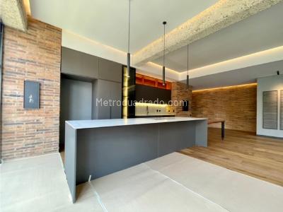 Apartamento de 3 alcobas en venta en El Poblado Las Lomas, Medellín, 303 m² · foto 5 de 20
