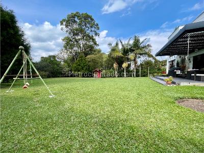 Casa de 3 alcobas en venta en Rionegro, Medellín, 351 m² · foto 8 de 20