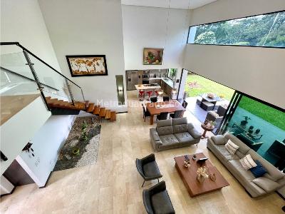 Casa de 3 alcobas en venta en Rionegro, Medellín, 351 m² · foto 14 de 20