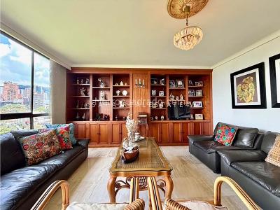Apartamento de 4 alcobas en venta en El Poblado La Florida, Medellín, 295 m² · foto 4 de 20