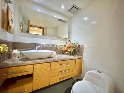 Apartamento de 4 alcobas en venta en El Poblado La Florida, Medellín, 295 m² · foto 15 de 20