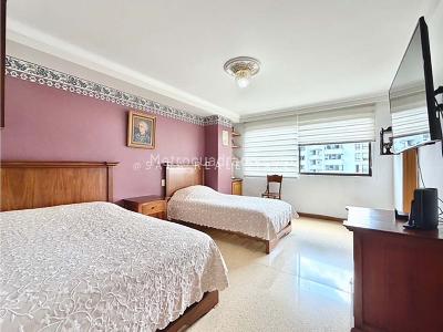 Apartamento de 4 alcobas en venta en El Poblado La Florida, Medellín, 295 m² · foto 18 de 20
