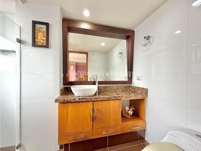 Apartamento de 4 alcobas en venta en El Poblado La Florida, Medellín, 295 m² · foto 20 de 20