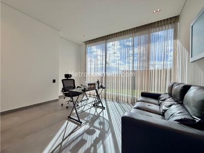 Casa de 4 alcobas en venta en Alto De Las Palmas, Envigado, 675 m² · foto 18 de 20