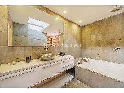 Apartamento en venta en El Poblado Provenza, Medellín · foto 15 de 20