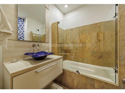 Apartamento en venta en El Poblado Provenza, Medellín · foto 17 de 20