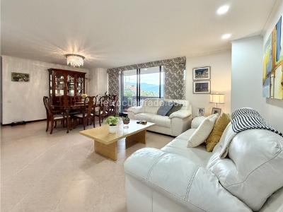 Apartamento de 3 alcobas en venta en Loma De Los Balsos, Medellín, 140 m² · foto 5 de 20