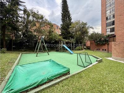Apartamento de 3 alcobas en venta en Loma De Los Balsos, Medellín, 140 m² · foto 20 de 20