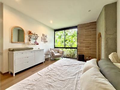 Apartamento de 1 alcoba en venta en El Poblado La Linde, Medellín, 138 m² · foto 8 de 20