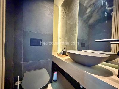 Apartamento en venta en Poblado Loma De Alejandria, Medellín · foto 14 de 20