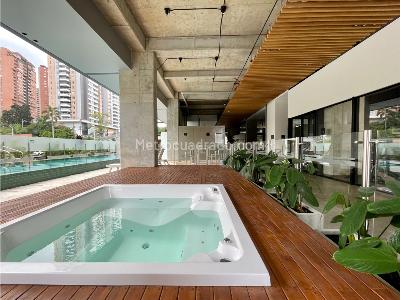 Apartamento en venta en Poblado Loma De Alejandria, Medellín · foto 19 de 20