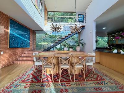 Casa de 3 alcobas en venta en Las Palmas Parte Media, Envigado, 500 m² · foto 6 de 20