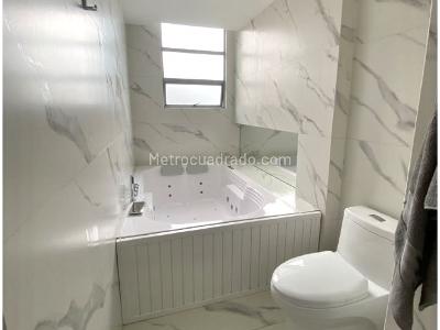 Apartamento de 3 alcobas en venta en Envigado, Envigado, 167 m² · foto 13 de 20