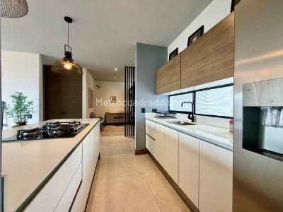 Apartamento de 2 alcobas en venta en Poblado San Lucas, Medellín, 130 m² · foto 4 de 20