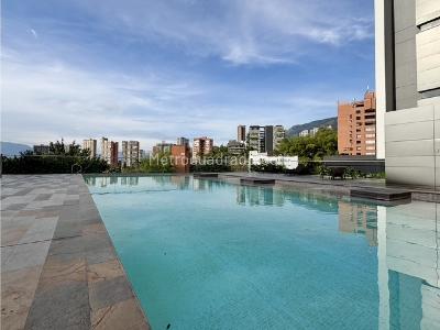 Apartamento de 2 alcobas en venta en Poblado San Lucas, Medellín, 130 m² · foto 18 de 20