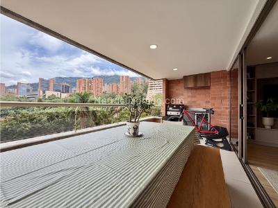 Apartamento de 3 alcobas en venta en El Poblado, Medellín, 186 m² · foto 2 de 20