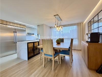 Apartamento de 3 alcobas en venta en El Poblado, Medellín, 186 m² · foto 3 de 20