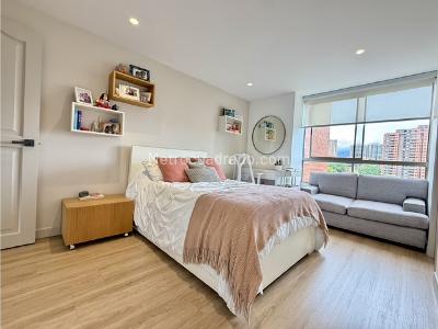 Apartamento de 3 alcobas en venta en El Poblado, Medellín, 186 m² · foto 16 de 20