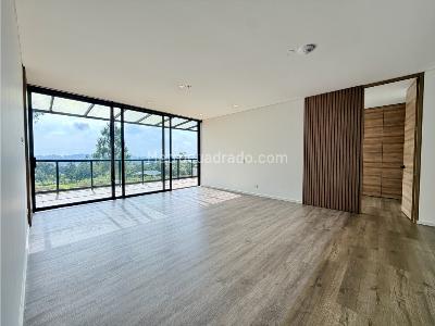 Apartamento en venta en Envigado, Envigado · foto 2 de 20