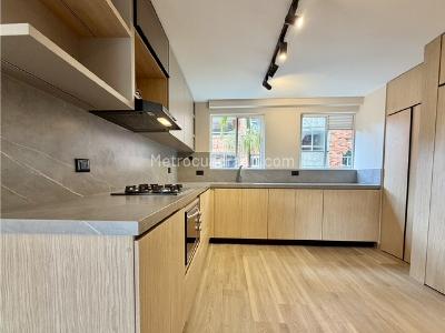 Apartamento de 3 alcobas en venta en Castropol, Medellín, 108 m² · foto 12 de 20