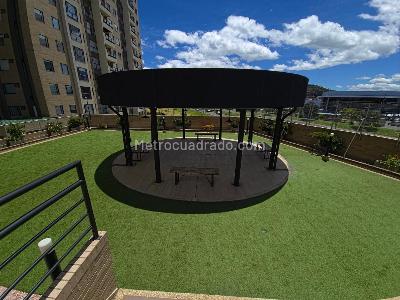 Apartamento de 3 alcobas en venta en Modelia, Bogotá, 115 m² · foto 11 de 18