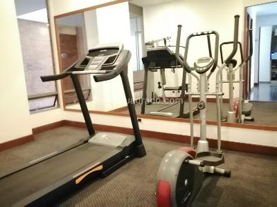 Apartamento de 2 alcobas en venta en Chico Reservado, Bogotá, 130 m² · foto 4 de 20