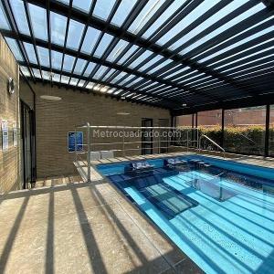 Apartamento de 3 alcobas en venta en Chico Reservado, Bogotá, 194 m² · foto 3 de 20