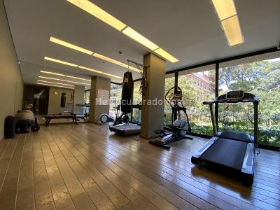 Apartamento de 3 alcobas en venta en Chico Reservado, Bogotá, 194 m² · foto 7 de 20