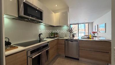 Apartamento de 1 alcoba en venta en Chico Reservado, Bogotá, 76 m² · foto 9 de 20