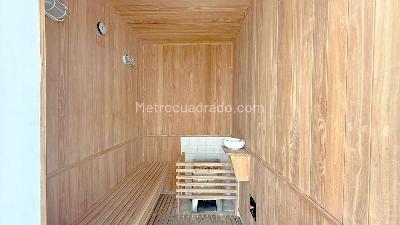 Apartamento de 1 alcoba en venta en Chico Reservado, Bogotá, 61 m² · foto 8 de 20