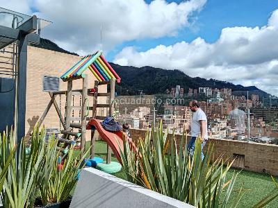 Apartamento de 2 alcobas en venta en Chico Reservado, Bogotá, 90 m² · foto 2 de 20