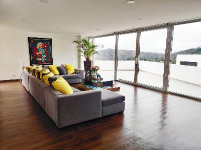 Casa de 5 alcobas en venta en Bosque Del Encenillo, La Calera, 400 m² · foto 15 de 20