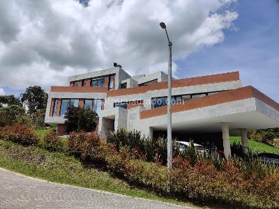 Casa de 5 alcobas en venta en Bosque Del Encenillo, La Calera, 400 m² · foto 20 de 20