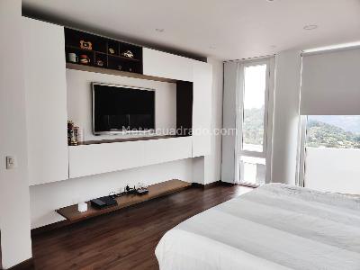 Casa de 5 alcobas en venta en Bosque Del Encenillo, La Calera, 400 m² · foto 6 de 20