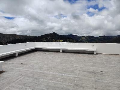 Casa de 5 alcobas en venta en Bosque Del Encenillo, La Calera, 400 m² · foto 8 de 20