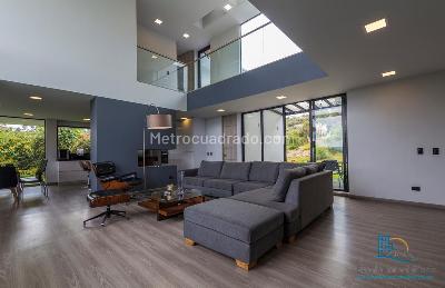 Casa de 4 alcobas en venta en Hacienda Altos De Hycata, Chía, 450 m² · foto 2 de 20