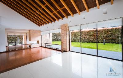 Casa de 5 alcobas en venta en Kalamary, Chía, 410 m² · foto 15 de 20
